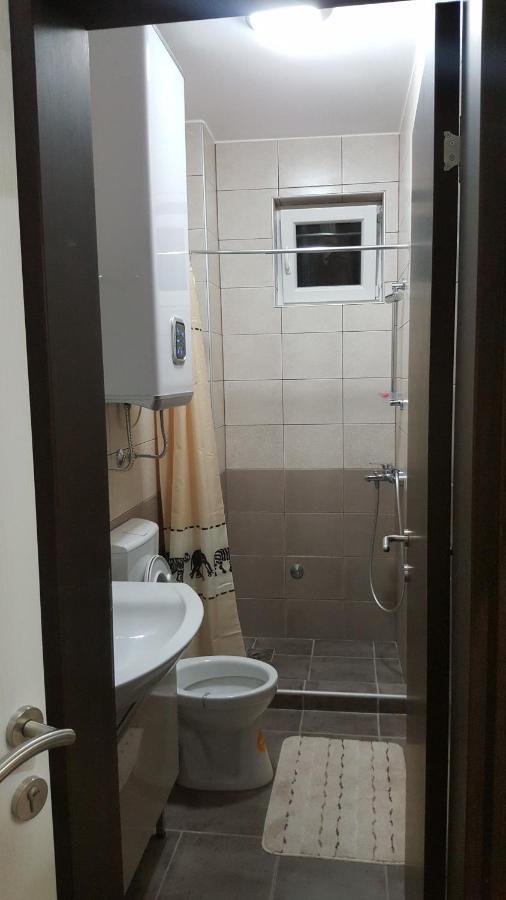 Studio Apartman - Centar Tivat Exterior photo